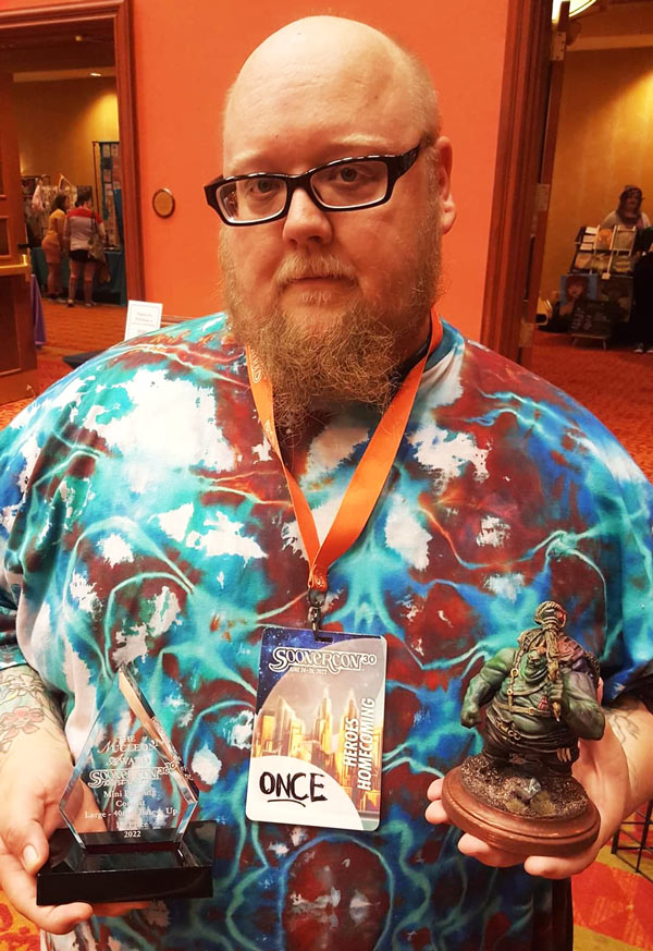 Tony Boetjer and their winning mini, SoonerCon 30 Minis Painting Large Figure Winner